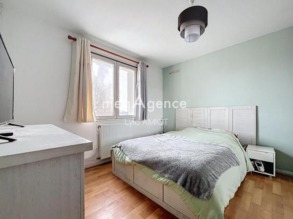 Maison à GAILLON-SUR-MONTCIENT, 78250 - 6 pièces 172m²