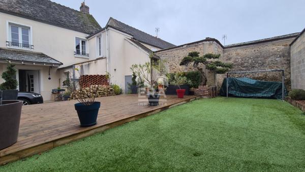 Maison Grisy Suisnes 6 pièce(s) 140 m2