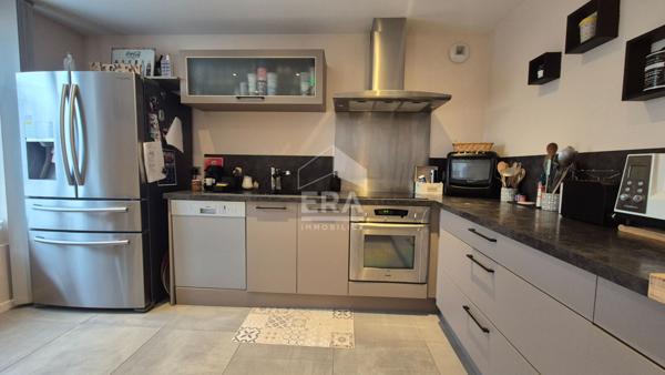 Maison Grisy Suisnes 6 pièce(s) 140 m2