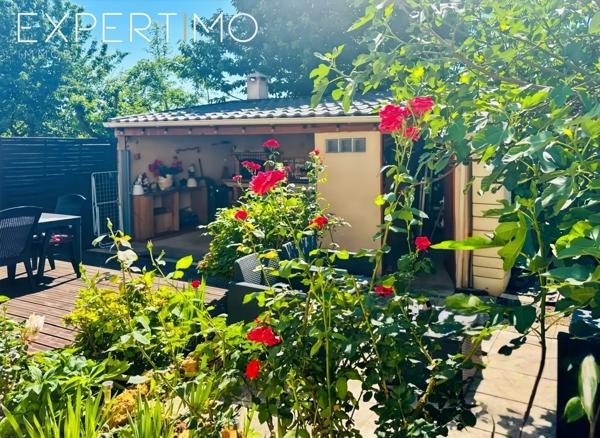 Jolie maison mitoyenne récente avec jardin