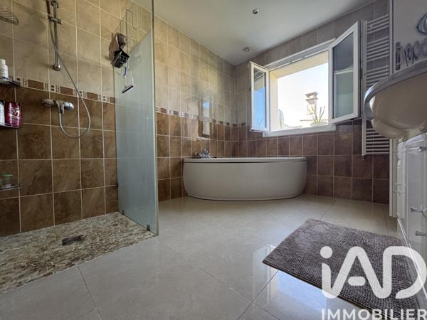 Maison à vendre 6 pièces 152 m² Massy