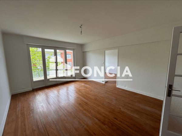 Location Appartement 4 pièces 80 m² - 9 BIS AVENUE DE FRIZAC Toulouse 31400