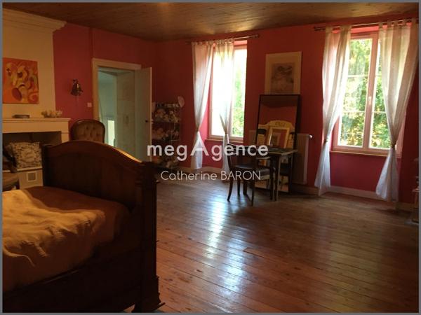 Maison à Beauvoir-sur-Niort, 79360 - 10 pièces 450m²