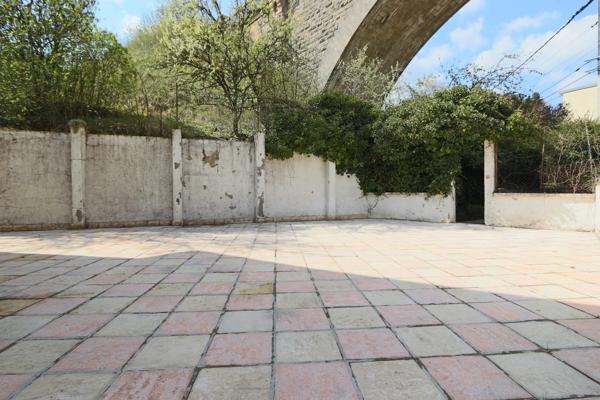 Maison de caractère – 223 m² habitables – Terrasse 60 m² et double garage