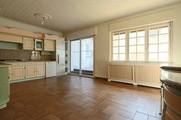 Maison de caractère – 223 m² habitables – Terrasse 60 m² et double garage