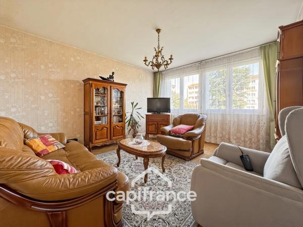 Appartement à vendre 4 pièces CHATENOY LE ROYAL (71)