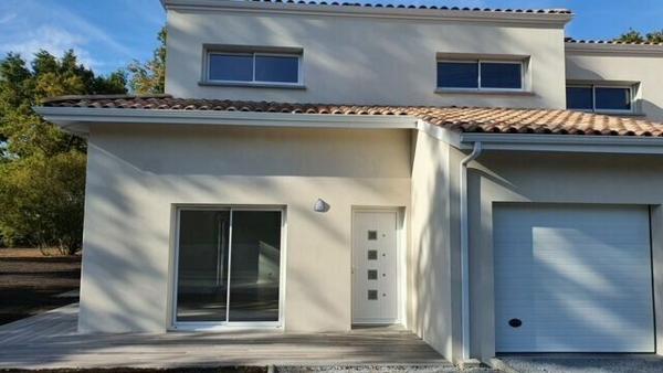 Maison à louer    4 pièces •  Pessac