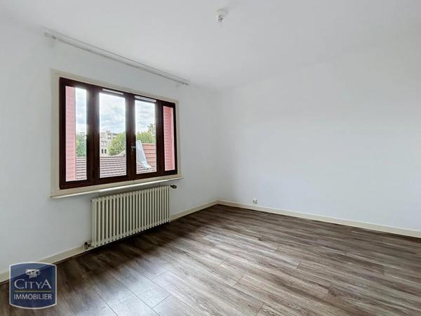 Appartement à louer 3 pièces 76.12m² Saint-Priest (69800)