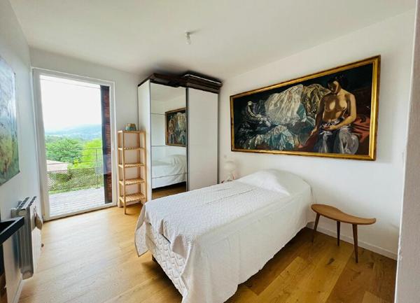 Maison à vendre    5 pièces • 198 m2 Malemort-du-Comtat