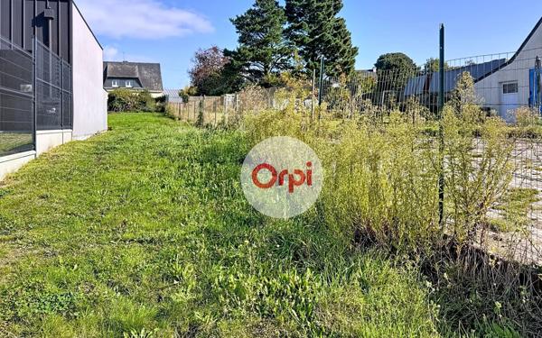 Terrain à vendre    Ambon