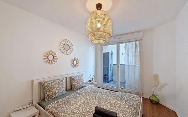 Appartement à louer    2 pièces •  Suresnes