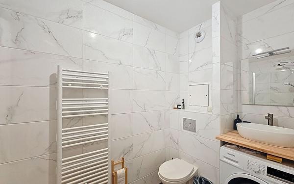 Appartement à louer    2 pièces •  Suresnes