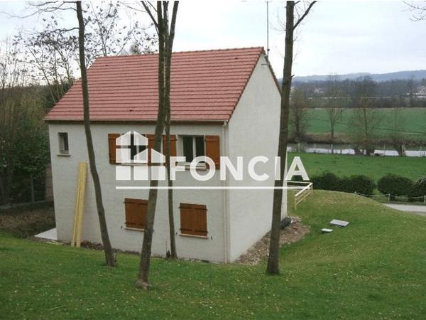 Location Appartement 3 pièces 54.13 m² - 21 TER RUE DES GODES CIRONS Guernes 78520