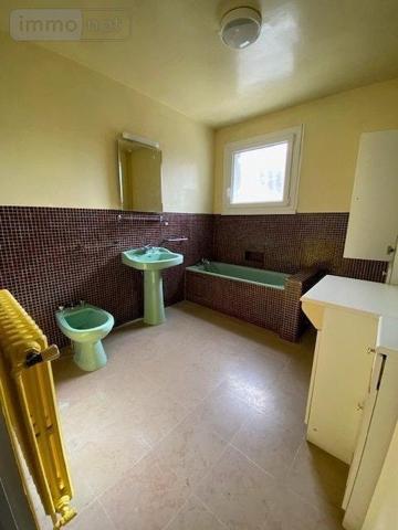 Immeuble à vendre à Besançon dans le Doubs (25000), ref : 25001-739