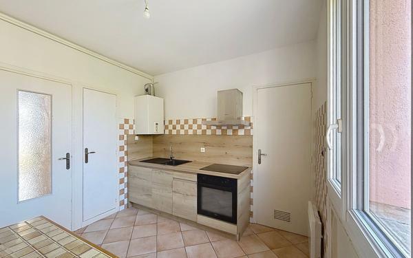 Appartement à louer    4 pièces • 82,41 m2 Ajaccio