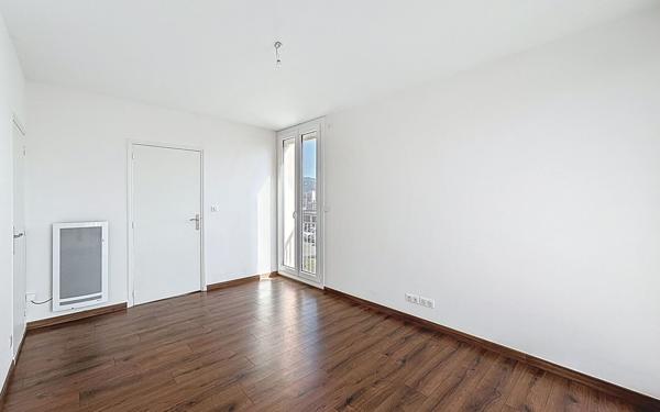 Appartement à louer    4 pièces • 82,41 m2 Ajaccio