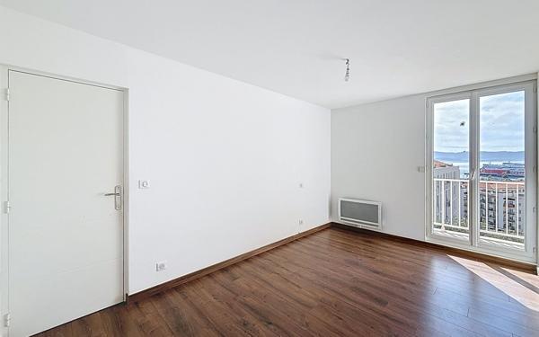 Appartement à louer    4 pièces • 82,41 m2 Ajaccio