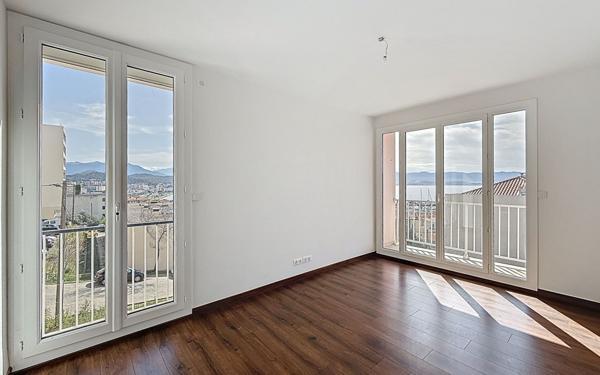 Appartement à louer    4 pièces • 82,41 m2 Ajaccio