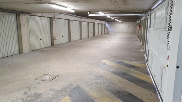 A louer Garage Centre de Bourg-en-Bresse