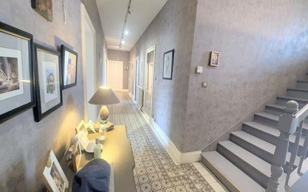 Maison à vendre    5 pièces •  Bourg-en-Bresse