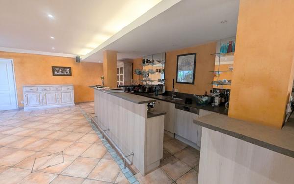 Maison à vendre    5 pièces •  Bourg-en-Bresse