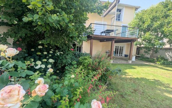 Maison à vendre    5 pièces •  Bourg-en-Bresse