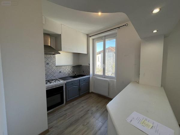 Appartement à louer à Ambérieu-en-Bugey dans l'Ain (01500), ref : LA2932-01032