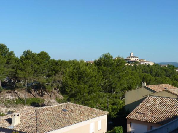 Maison T4 avec piscine neuve pour la résidence et parking à Mallemort