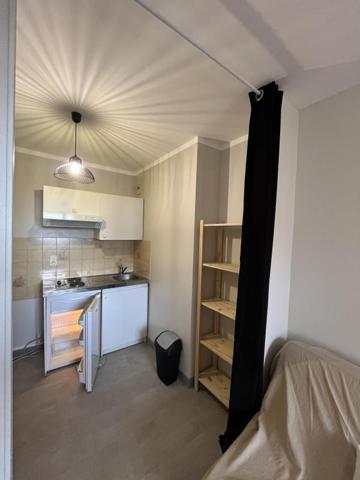 T1 Bis Meublé avec Cave et Parking Rodez SANS FRAIS D'AGENCE