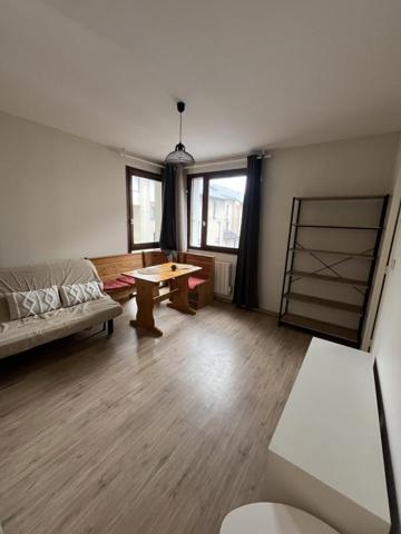 T1 Bis Meublé avec Cave et Parking Rodez SANS FRAIS D'AGENCE