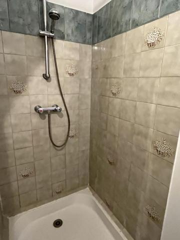 T1 Bis Meublé avec Cave et Parking Rodez SANS FRAIS D'AGENCE