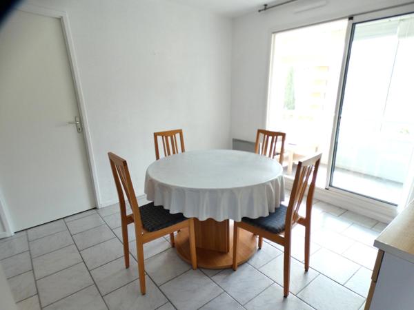 Richelieu. Appartement 2 pièces cabine