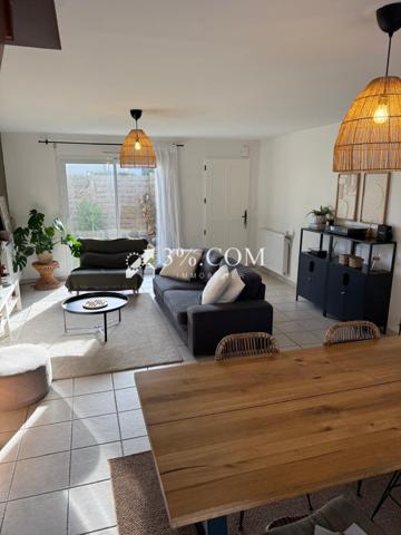 Maison 4 pièce(s) 3 chambre(s) 85 m²