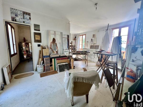 Maison 5 pièces de 230 m² à Villeneuve-lès-Avignon (30400)