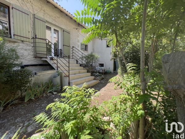 Maison 5 pièces de 230 m² à Villeneuve-lès-Avignon (30400)