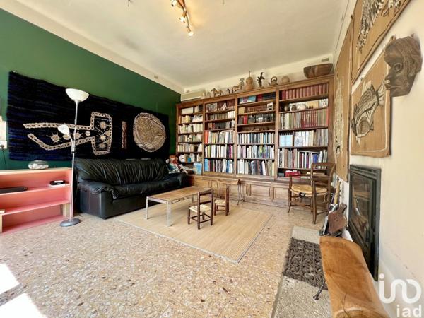 Maison 5 pièces de 230 m² à Villeneuve-lès-Avignon (30400)