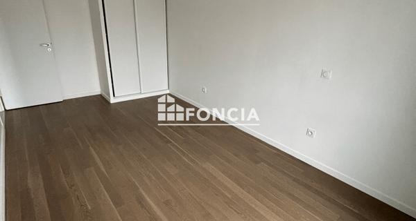 Location Appartement 3 pièces 75.6 m² - Goussainville 95190