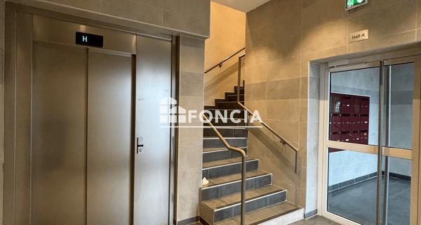 Location Appartement 3 pièces 75.6 m² - Goussainville 95190
