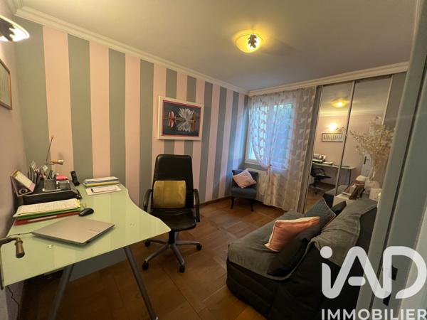 Maison à vendre 5 pièces 120 m² Caissargues