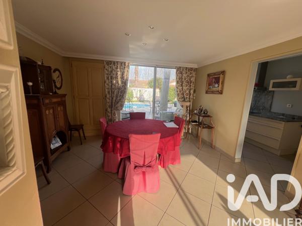 Maison à vendre 5 pièces 120 m² Caissargues