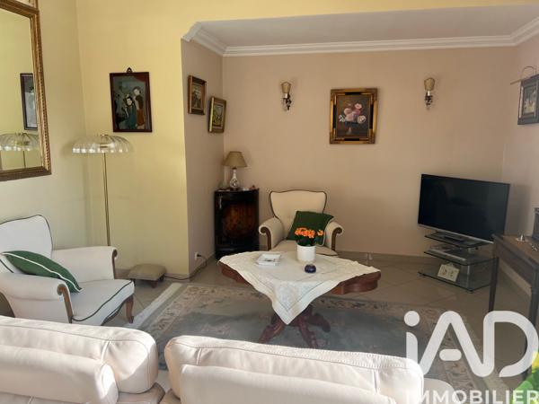 Maison à vendre 5 pièces 120 m² Caissargues