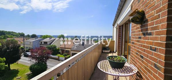 Appartement
         4 pièces
        - 82 m² Exclusivité 252 000 € *