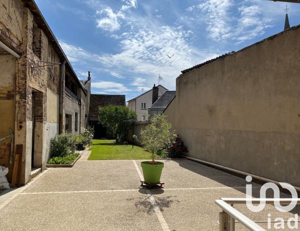 Maison de village 5 pièces de 120 m² à Savigny-sur-Braye (41360)