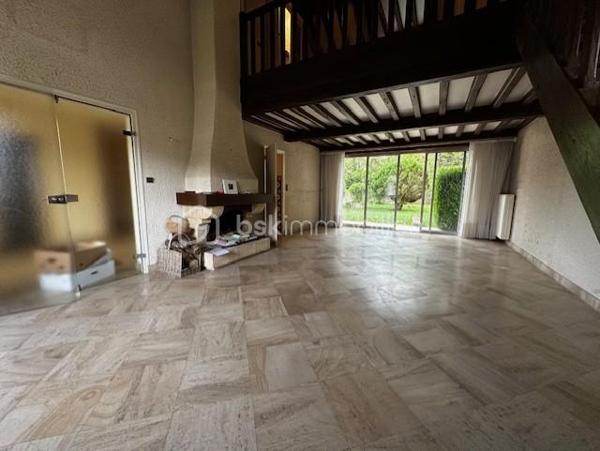 Maison de 197,98 m²