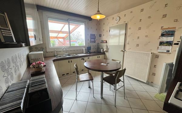 Maison à vendre    4 pièces • 100 m2 Donges