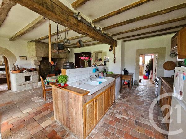 Maison à vendre  14 pièces - 501 m2 ST GERVAIS LES TROIS CLOCHERS - 86