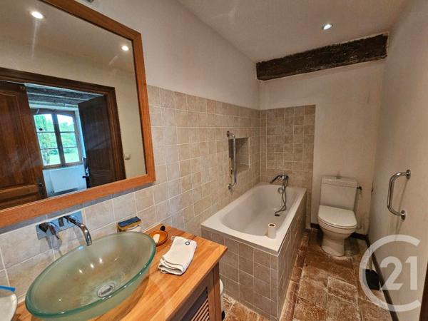 Maison à vendre  14 pièces - 501 m2 ST GERVAIS LES TROIS CLOCHERS - 86