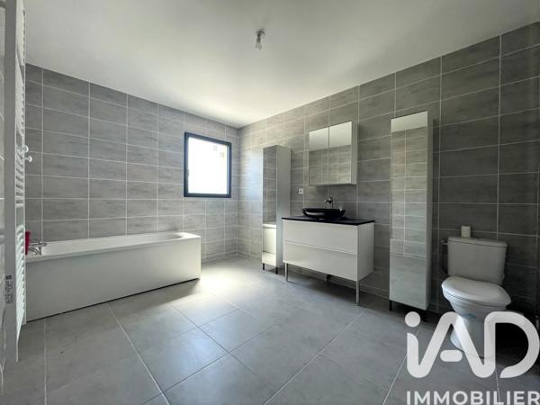 Maison à vendre 4 pièces 140 m² Le Vaudreuil