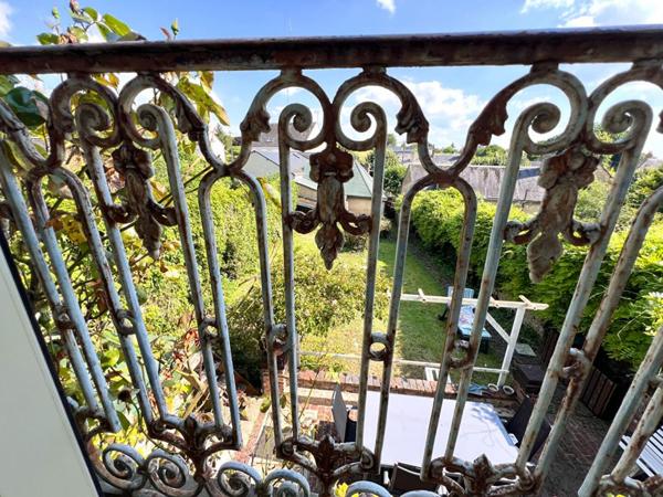 MAISON DE CARACTERE   20mn TGV VENDOME