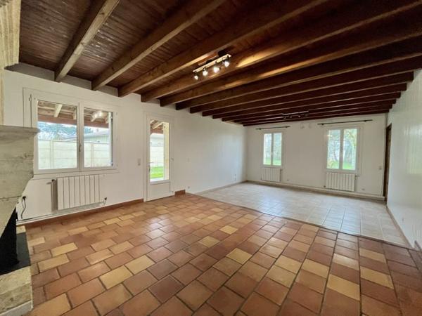 Maison à louer |                                        Laruscade |                                        4 pièces  | 115 m²